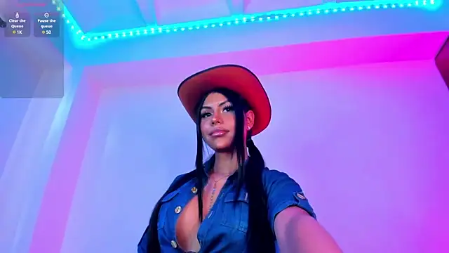 divinesalome online show from January 30, 2025, 8:10 pm