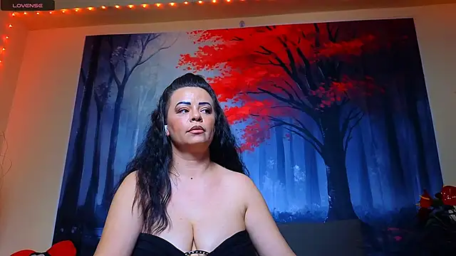 ElizabethEven online show from March 21, 2025, 3:44 am