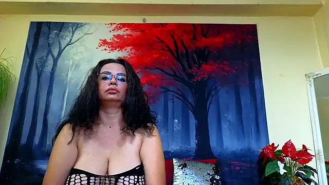 ElizabethEven online show from September 25, 2025, 8:23 pm