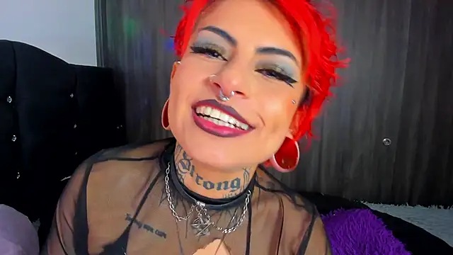 Rainnbow  online show from January 3, 2025, 6:33 am