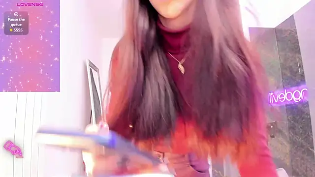 Snapshot of realhotfallingdevil chatting on November 7, 2025, 6:02 am realhotfallingdevil online show from November 7, 2025, 6:02 am