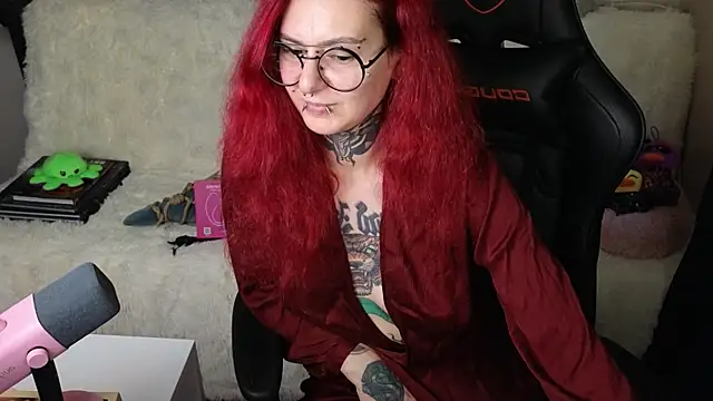 Ginger Stay online show from November 21, 2025, 7:29 am