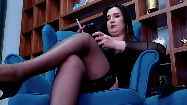 Snapshot of Mistress_Audrey chatting on October 25, 2025, 5:59 am Mistress Audrey online show from October 25, 2025, 5:59 am