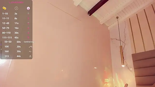 Snapshot of Mariana_sweetest chatting on February 9, 2025, 11:04 pm Mariana sweetest online show from February 9, 2025, 11:04 pm