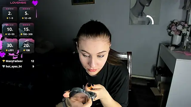 KindKristy online show from March 20, 2025, 11:05 am