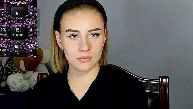 KindKristy online show from September 20, 2025, 8:37 am