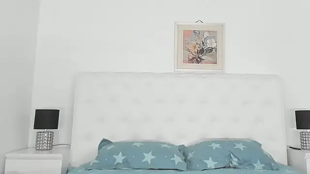 Snapshot of purefantasy chatting on February 20, 2025, 7:12 am purefantasy online show from February 20, 2025, 7:12 am