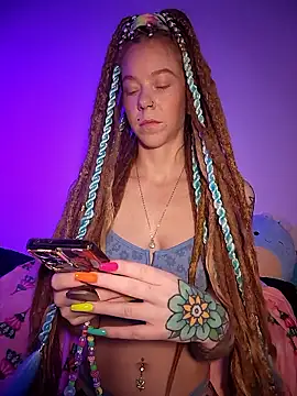 Snapshot of LucidLucy chatting on December 17, 2025, 1:50 pm LucidLucy online show from December 17, 2025, 1:50 pm