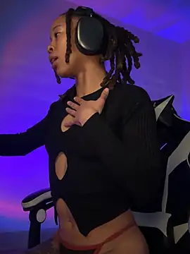 thebrattygoddess online show from January 14, 2025, 2:43 pm