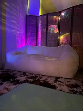 thebrattygoddess online show from January 19, 2025, 12:28 pm