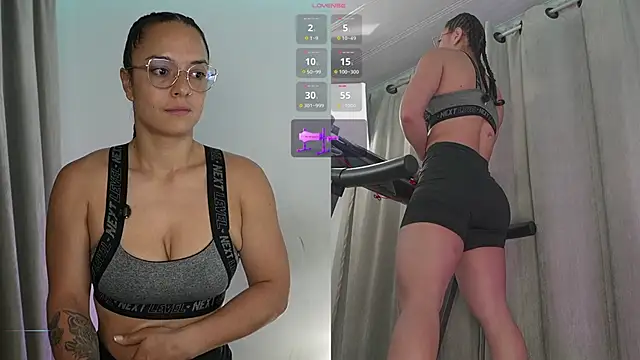 Snapshot of afroditaP_ chatting on October 10, 2025, 9:41 am afroditaP online show from October 10, 2025, 9:41 am