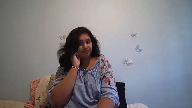 Snapshot of Indianbloom- chatting on September 20, 2025, 8:48 am Indianbloom- online show from September 20, 2025, 8:48 am