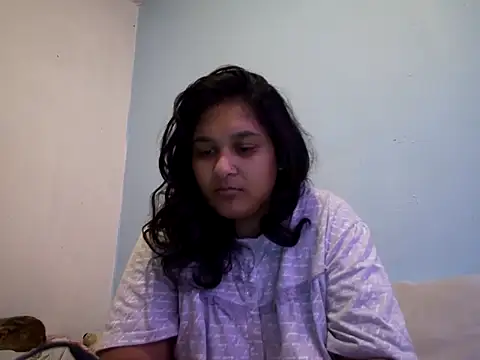 Snapshot of Indianbloom- chatting on September 27, 2025, 12:32 pm Indianbloom- online show from September 27, 2025, 12:32 pm