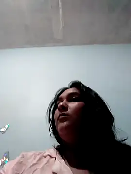 Snapshot of Indianbloom- chatting on October 21, 2025, 12:22 am Indianbloom- online show from October 21, 2025, 12:22 am