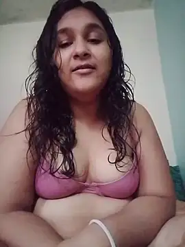 Snapshot of Indianbloom- chatting on October 28, 2025, 11:03 am Indianbloom- online show from October 28, 2025, 11:03 am