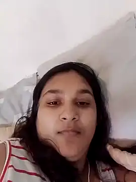 Snapshot of Indianbloom- chatting on November 3, 2025, 1:56 pm Indianbloom- online show from November 3, 2025, 1:56 pm