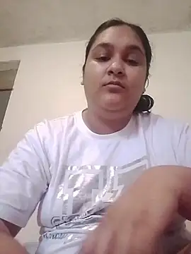 Snapshot of Indianbloom- chatting on November 30, 2025, 8:07 am Indianbloom- online show from November 30, 2025, 8:07 am