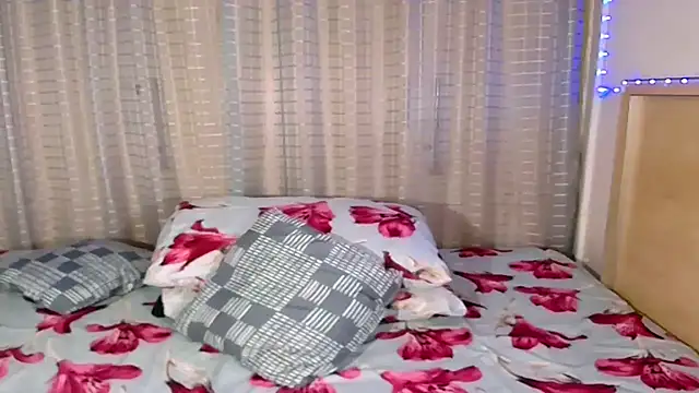 sexyindianchic online show from September 29, 2025, 8:24 pm