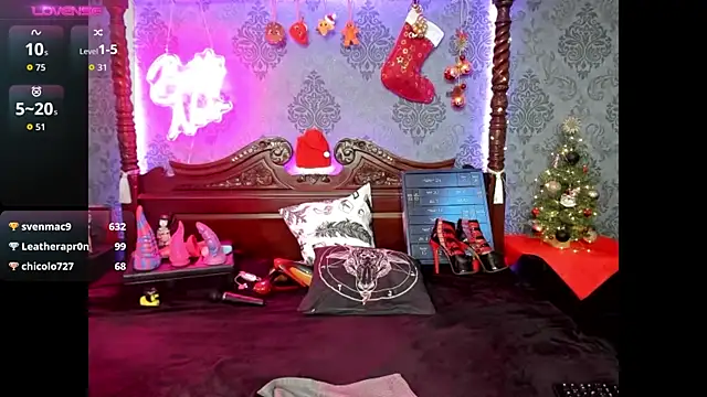 BettyNoir online show from December 17, 2025, 9:54 pm