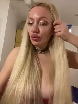 Snapshot of SofiaJoy chatting on March 15, 2025, 9:16 pm SofiaJoy online show from March 15, 2025, 9:16 pm