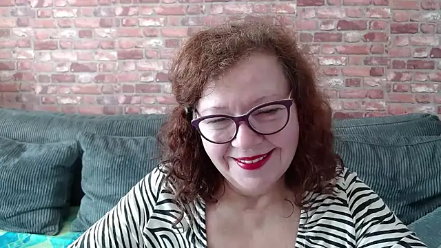 Adelewildx online show from February 9, 2025, 8:54 am