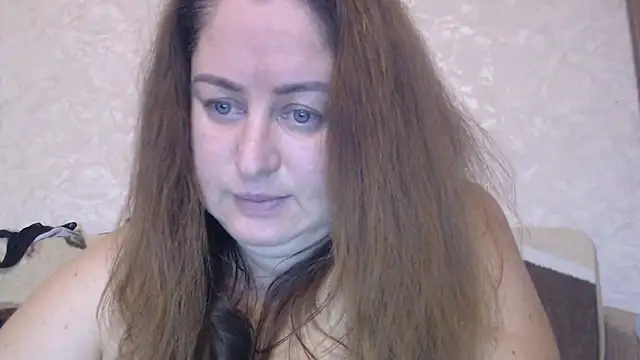 Snapshot of Amy_August chatting on October 25, 2025, 8:00 am Amy August online show from October 25, 2025, 8:00 am