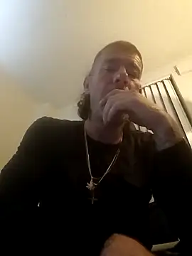 Snapshot of thefire420 chatting on November 6, 2025, 3:18 am thefire420 online show from November 6, 2025, 3:18 am