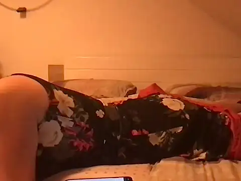 Moistdevil online show from January 6, 2025, 9:54 pm