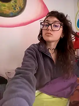 Snapshot of Blulilla69 chatting on January 15, 2025, 9:45 am Blulilla69 online show from January 15, 2025, 9:45 am