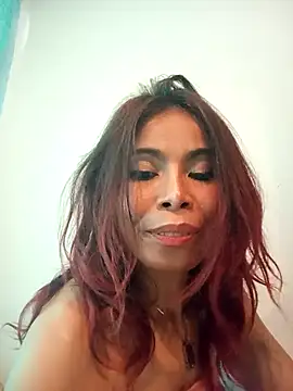 Snapshot of AmyVR chatting on November 8, 2025, 1:50 am AmyVR online show from November 8, 2025, 1:50 am