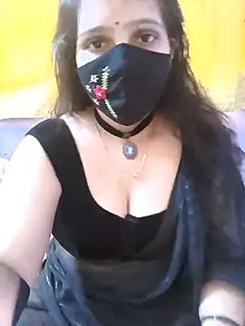 Snapshot of Rising_Smiler chatting on November 1, 2025, 5:53 am Rising Smiler online show from November 1, 2025, 5:53 am