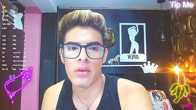 Snapshot of angel_sexyevil chatting on January 15, 2025, 12:25 pm angel sexyevil online show from January 15, 2025, 12:25 pm