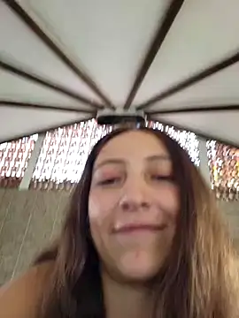 Snapshot of VickyHoult chatting on December 22, 2024, 8:47 pm VickyHoult online show from December 22, 2024, 8:47 pm