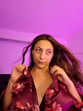 Snapshot of VickyHoult chatting on January 29, 2025, 11:25 pm VickyHoult online show from January 29, 2025, 11:25 pm