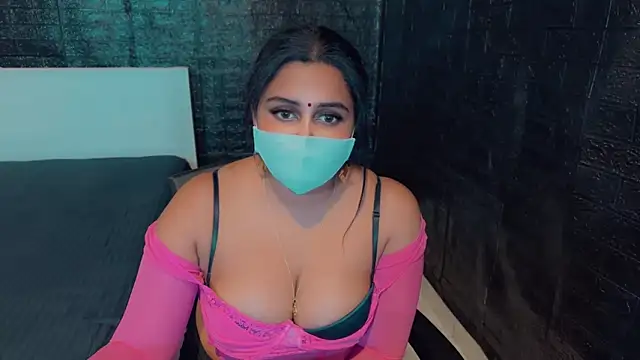 Snapshot of SonY_CaM chatting on February 4, 2025, 7:55 pm SonY CaM online show from February 4, 2025, 7:55 pm