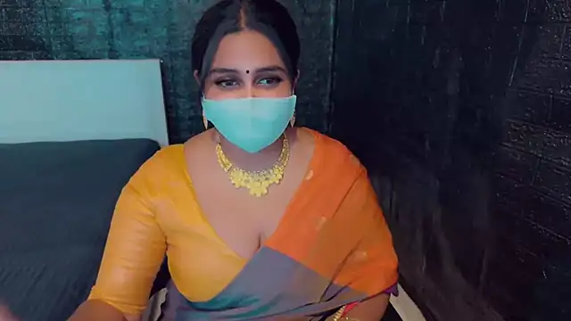 Snapshot of SonY_CaM chatting on February 15, 2025, 5:28 pm SonY CaM online show from February 15, 2025, 5:28 pm