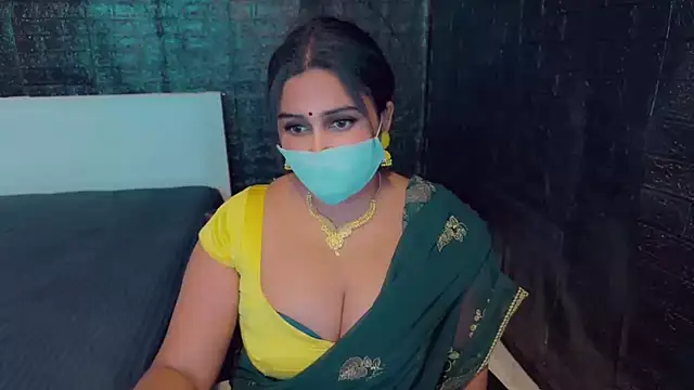 Snapshot of SonY_CaM chatting on February 16, 2025, 7:27 pm SonY CaM online show from February 16, 2025, 7:27 pm