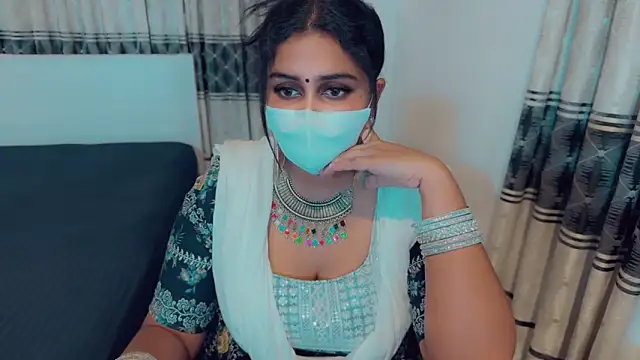 Snapshot of SonY_CaM chatting on September 19, 2025, 5:13 pm SonY CaM online show from September 19, 2025, 5:13 pm