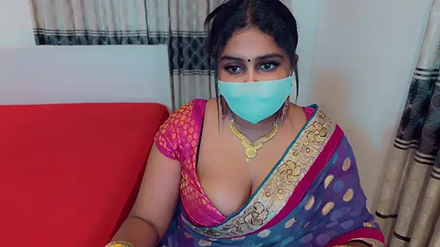 Snapshot of SonY_CaM chatting on October 14, 2025, 4:41 pm SonY CaM online show from October 14, 2025, 4:41 pm