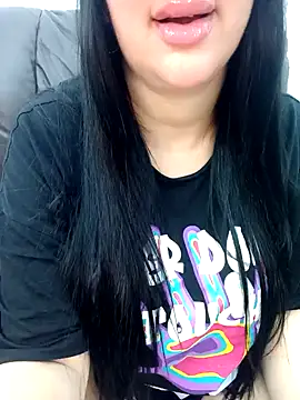 Snapshot of Queen_sousou chatting on February 12, 2025, 1:19 am Queen sousou online show from February 12, 2025, 1:19 am