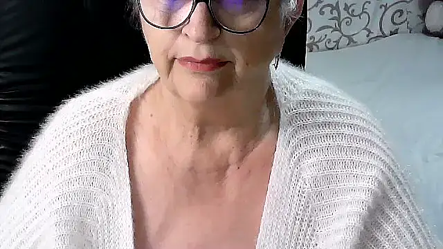 Snapshot of LolkaAlyss chatting on February 25, 2025, 8:30 pm LolkaAlyss online show from February 25, 2025, 8:30 pm