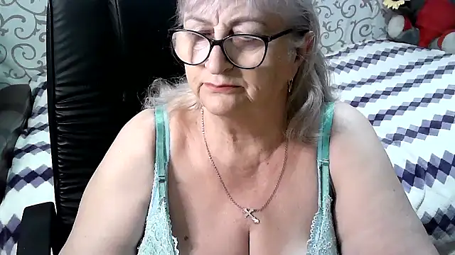 Snapshot of LolkaAlyss chatting on March 6, 2025, 9:31 pm LolkaAlyss online show from March 6, 2025, 9:31 pm