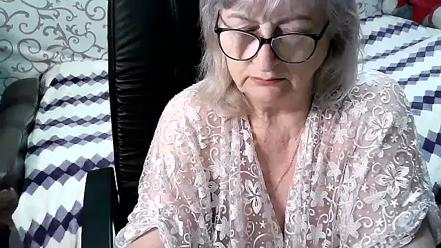 Snapshot of LolkaAlyss chatting on March 23, 2025, 4:49 am LolkaAlyss online show from March 23, 2025, 4:49 am