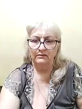 Snapshot of LolkaAlyss chatting on September 29, 2025, 4:45 pm LolkaAlyss online show from September 29, 2025, 4:45 pm