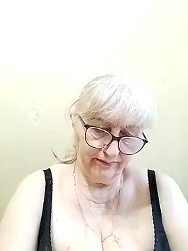 Snapshot of LolkaAlyss chatting on September 30, 2025, 8:08 am LolkaAlyss online show from September 30, 2025, 8:08 am