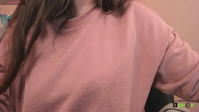 Snapshot of BattyMoll chatting on January 23, 2025, 8:45 pm BattyMoll online show from January 23, 2025, 8:45 pm