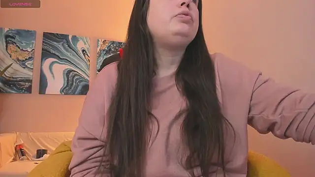 Snapshot of BattyMoll chatting on February 11, 2025, 3:18 pm BattyMoll online show from February 11, 2025, 3:18 pm