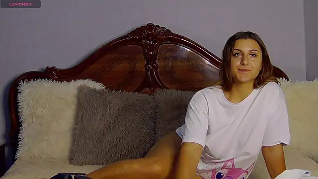 NicolePlay online show from October 30, 2025, 11:55 am