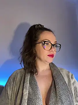 FemDom RubyKnightXXO online show from January 24, 2025, 8:11 pm