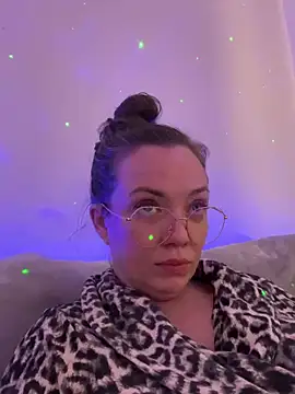 FemDom RubyKnightXXO online show from March 10, 2025, 8:12 pm